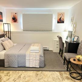 Kenneths Cozy Retreat - Saint John NB - 1BR - Wi-Fi - 4mins to Regional Hospital and UNB, hotel v destinácii Saint John