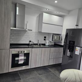 Nova Suites , a estrenar con asador y cochera privada, hotel in Villa Mercedes
