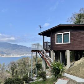 The Little Cabin in Shodoshima -小豆島 山小屋 リトルキャビン-, hotell i Shōdoshima