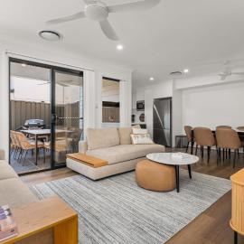 La Famiglia, Huskisson