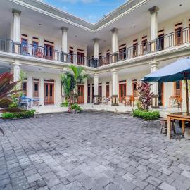 Collection O Budget Door Legian Inn @Poppies Road