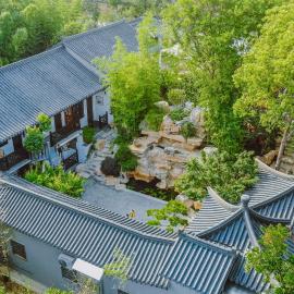 Yangzhou One or Two Mountain B&B, hotelli kohteessa Yangzhou