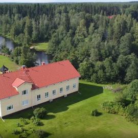 Sillanpään Kartano, hotell i Veteli