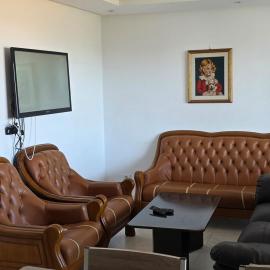 Luxurious two bedroom Appartement résidence La Fatimide – hotel w mieście Hiboun