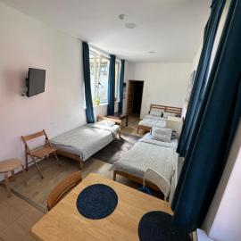 Hostel4u