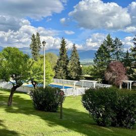 El niuet de Montana Park, alojamiento en Enveitg, hotel u gradu 'Enveitg'