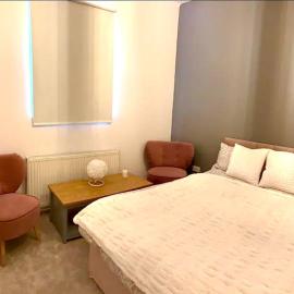Fab flat, Hotel in Brentford