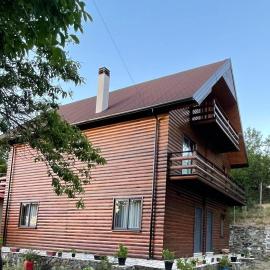 Mirjana Guesthouse, Hotel in Pukë