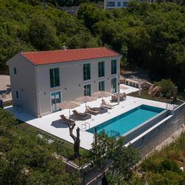 Villa Zvis - Private Pool and Sea View