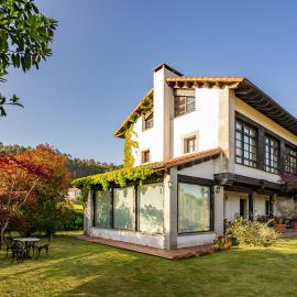 Casa Alloru en Andrín, hotel u gradu 'Andrín'