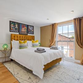 Entire City Centre one bedroom Apartment- Self check in