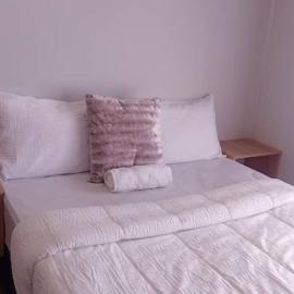 Shalom Villa Guest House, hotel din Rundu