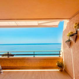Apartamento con terraza y vistas al mar en Altea Mascarat Piscina, parking y cerca de la playa
