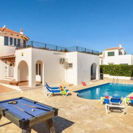Villa Claudia by Villa Plus