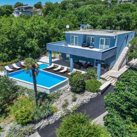Organic Gardens Villa