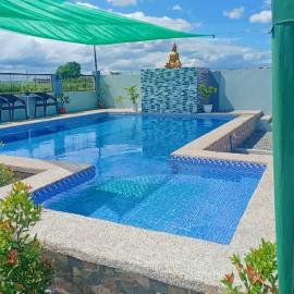 Private Villa Stay - Near Tarlac City, hotel u gradu Tarlak