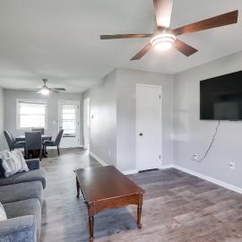 5 Mi to Zoo: Family Retreat in Wichita!, hotel u gradu 'Wichita'