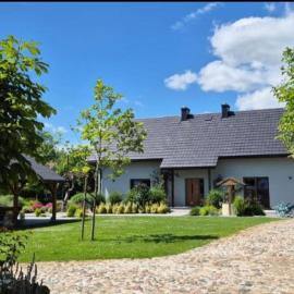 Osada Ostrowsko, hotel in Uniejow