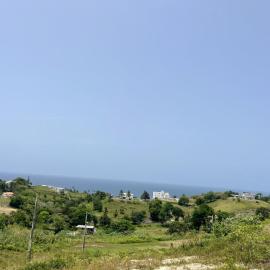 Ocean View House in Quebradillas with Rooftop, hotel 