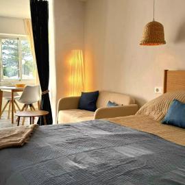 Sunny Sea Garden Apartment, hotel in Mijas Costa