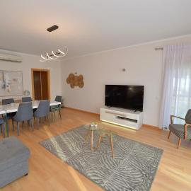 Seahorse Luxury Apartment with Pool and Seaview