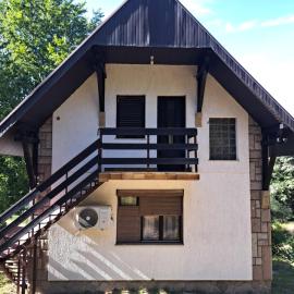 Vikendica Ilić, hotel u gradu Polom