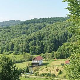 Cabana Țibleș Bichigiu, готель у місті Bichigiu