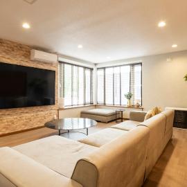 Grandir Hiraoka グランディール平岡 フルリフォーム 広々戸建 ファミリーオススメ, hotel u gradu 'Sapporo'