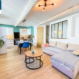 Maison de village climatisée Entre Béziers et Narbonne jusqu'à 5 pers