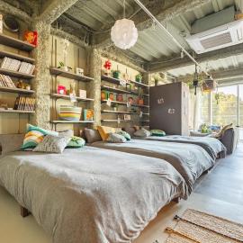 TOKYO Beverly Hills,Exclusive Lifestayle,SHIUYA,SHINJUKU,ART,Bespoke ApartmentSEIJO, hotel in Izumi
