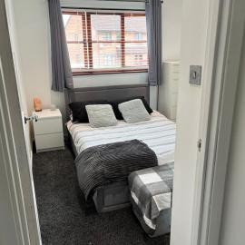 Luxury modern flat, Hotel in Stonewood