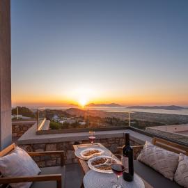 My Νeighbor Totoro-Sunset & Sea View-Private Pool, Hotel in Asfendioú