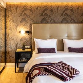 The Y Hotel, khách sạn ở Athens