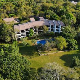 Grand Tamarind Lake, hotel i Kataragama