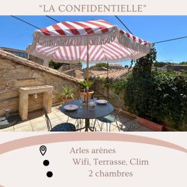 La confidentielle Centre ville Arles Terrasse, hotel v destinaci Arles