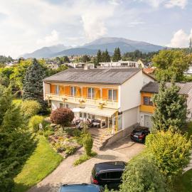 Haus Golker Ferienwohnungen & Frühstückspension