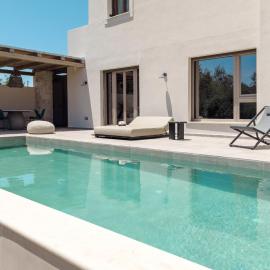 Villa Amano - Authentic Luxury, heated pool