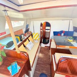Beach Cosy Boat, hotelli kohteessa Oeiras