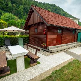 Počitniška hiška Pod Skalco, hotel i Kamnik