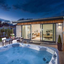 Salt Life, Dunes at Upton Towans - Hot tub - Pet friendly - Self check in โรงแรมในเฮล