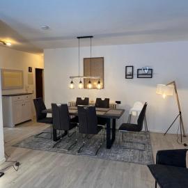 Timos Dahoam 93qm Balkon und familienfreundlich, hotell i Nesselwang