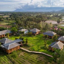 Sre Lodge- Living Style Community, hotel i Kampot