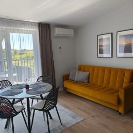 Cozy Apartment by Rasina