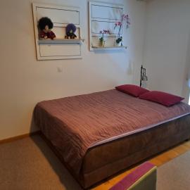 Zimmer möbliert in Uznach, hotell i Uznach
