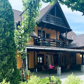 Casa Ardeleneasca, hotel a Sebeşu de Sus