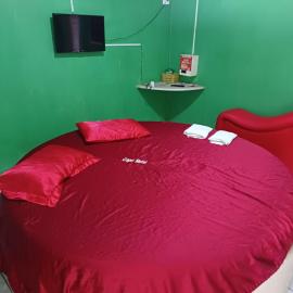 Capri Motel