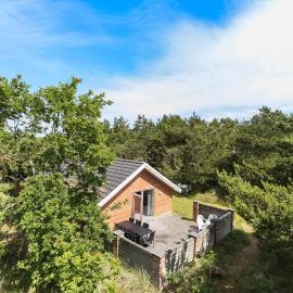Holiday Home Hagevej Ulfborg X, khách sạn ở Ulfborg