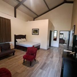 La Villa Suites el Quetzal, hôtel à Lanquín