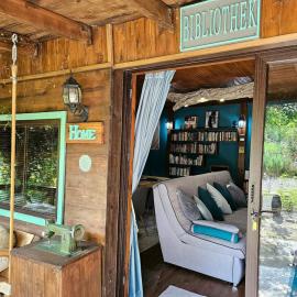 Guesthouse Villa India - Bibliothek, hotell sihtkohas Ledenik