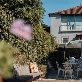 Casa do Lugar de Paços, hotel in Caldelas
